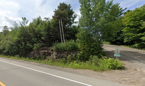 Rue - Route 329, Gore, QC 