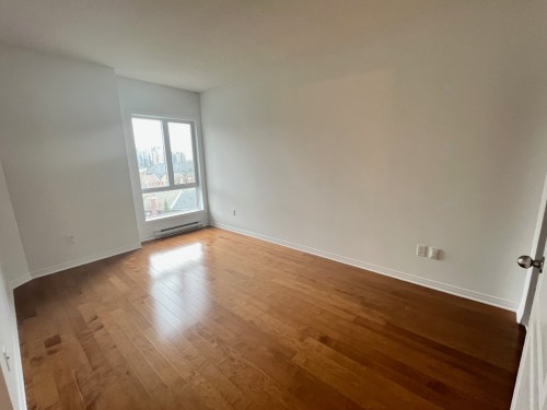 Chambre à coucher - 603-3330 Boul. Le Carrefour, Laval (Chomedey), QC - Indoor Photo Showing Other Room