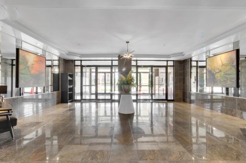 Réception - 603-3330 Boul. Le Carrefour, Laval (Chomedey), QC - Indoor Photo Showing Other Room