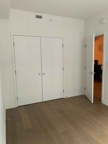 Chambre à coucher - 223-1485 Rue Des Bassins, Montréal (Le Sud-Ouest), QC - Indoor Photo Showing Other Room