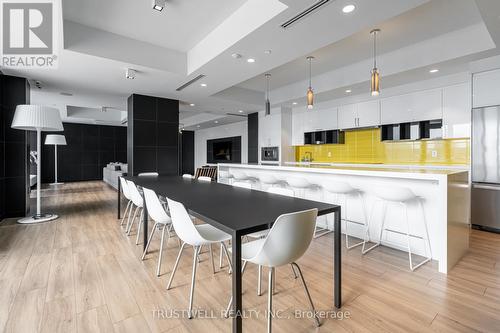 1004 - 158 Front Street E, Toronto, ON - Indoor
