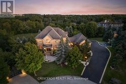 2 PRINCE ADAM COURT King, ON L7B 1M1