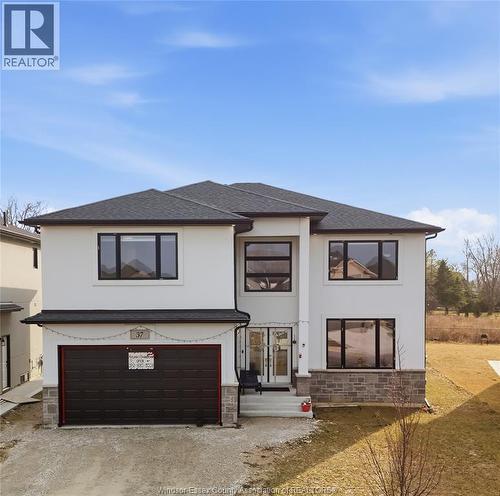 37 KINGSBRIDGE DRIVE  Amherstburg, ON N9V 4A5