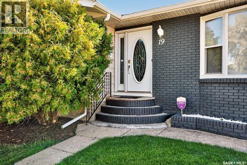 19 Buttercup Crescent Nw, Moose Jaw, SK - Outdoor