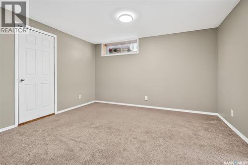 19 Buttercup Crescent Nw, Moose Jaw, SK - Indoor Photo Showing Other Room