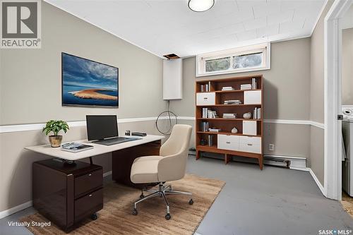 19 Buttercup Crescent Nw, Moose Jaw, SK - Indoor Photo Showing Office