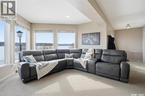 9 Pelican Pass, Thode, SK - Indoor Photo Showing Living Room