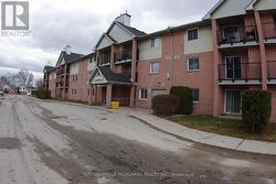 113 - 148 CONWAY DRIVE  London South (South X), ON N6E 3N4