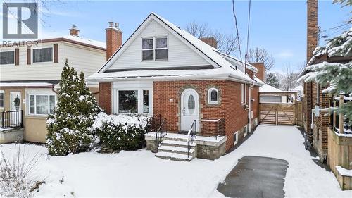15 MILLEN Avenue  Hamilton, ON L9A 2T5