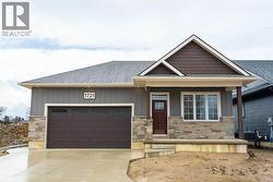 1721 Cottage LANE  Sarnia, ON N0N 1C0