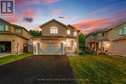 35 MCKENZIE CRESCENT  Barrie, ON L4N 0A9