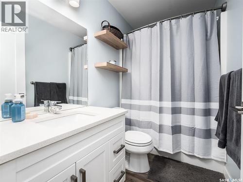 Adrian Acreage, Moose Jaw Rm No. 161, SK - Indoor Photo Showing Bathroom