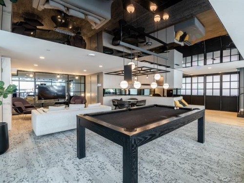 Game Room - 404-1 Boul. De Maisonneuve O., Montréal (Ville-Marie), QC - Indoor Photo Showing Other Room