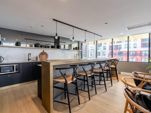 Conference room - 404-1 Boul. De Maisonneuve O., Montréal (Ville-Marie), QC - Indoor