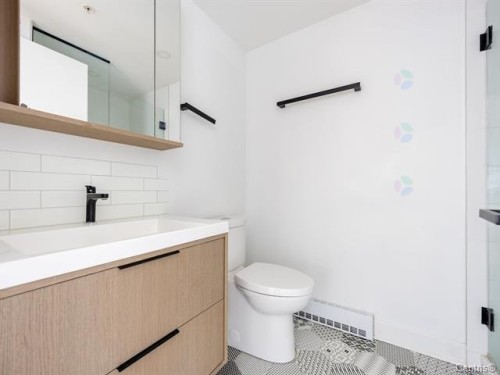 Bathroom - 404-1 Boul. De Maisonneuve O., Montréal (Ville-Marie), QC - Indoor Photo Showing Bathroom