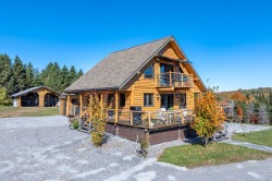 4970 Boul. Fernand-Lafontaine  Rivière-Rouge, QC J0T 1T0