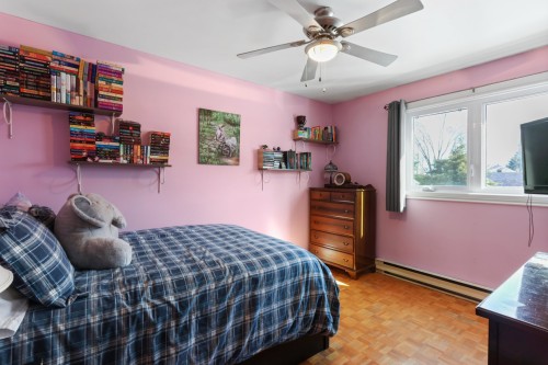 Chambre à coucher - 361 Rue Grilli, Pincourt, QC - Indoor Photo Showing Bedroom