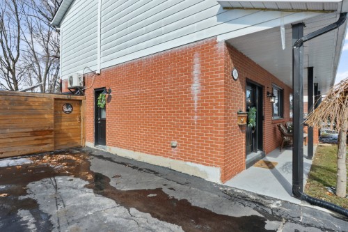 Entrée extérieure - 361 Rue Grilli, Pincourt, QC - Outdoor With Exterior