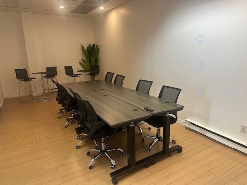 Salle de conférence - Unit-B-8300 Rue St-Patrick, Montréal (Lasalle), QC - Indoor