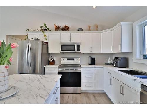 9 Christopher Ave, Hampton, NB 