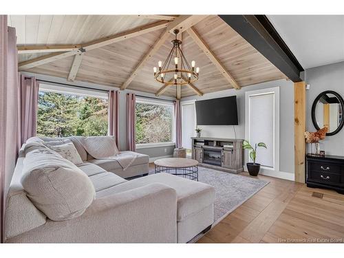 11 Samuel St, Dieppe, NB 