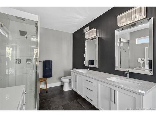 11 Samuel St, Dieppe, NB 