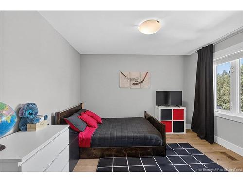 11 Samuel St, Dieppe, NB 