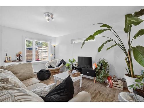 11 Samuel St, Dieppe, NB 