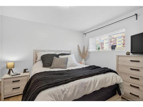 11 Samuel St, Dieppe, NB 