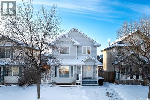 427 Carter Way, Saskatoon, SK - Outdoor With Facade