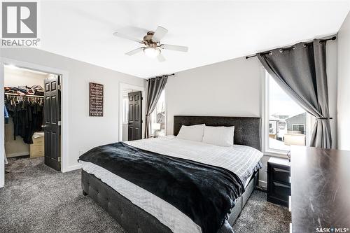 427 Carter Way, Saskatoon, SK - Indoor Photo Showing Bedroom
