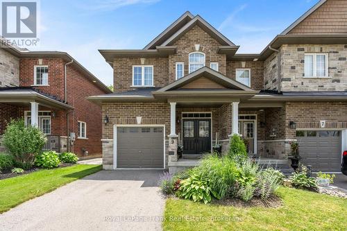 9 MICHAEL CUMMINGS COURT  Uxbridge, ON L9P 0E6