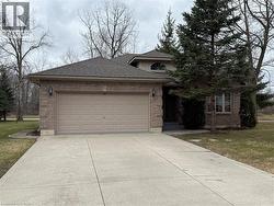 51 INGLEWOOD Drive Port Dover, ON N0A 1N6