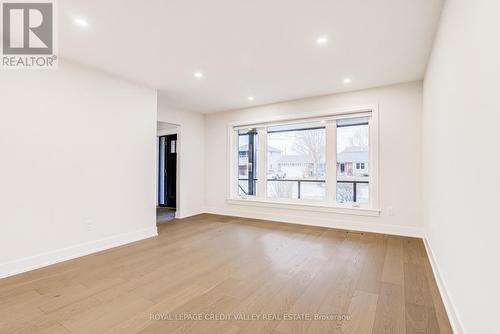 Family room - 500 Selsey Drive, Mississauga, ON - Indoor Photo Showing Other Room