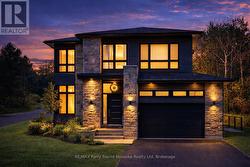 44 DENNIS DRIVE  Parry Sound, ON P2A 0E6