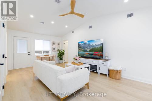 808 MONTSELL AVENUE  Georgina, ON L0E 1S0