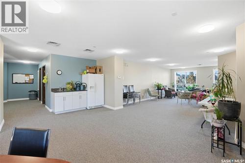 311 227 Pinehouse Drive, Saskatoon, SK - Indoor