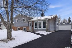 145 Stillwater DRIVE  Saskatoon, SK S7J 3N9