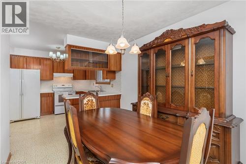 33 Orlanda Road, Hamilton, ON - Indoor Photo Showing Other Room