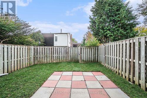 440 Kintyre Private, Ottawa, ON - Outdoor