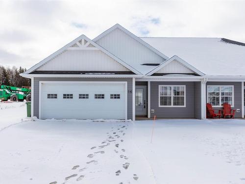 16 Swallow Drive  Stratford, PE C1B 4N2