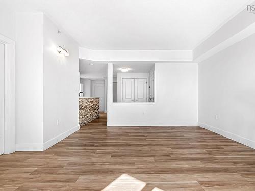910 60 Walter Havill Drive, Halifax, NS 