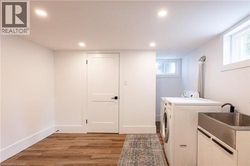62 Lang Crescent, Kitchener, ON - Indoor Photo Showing Laundry Room