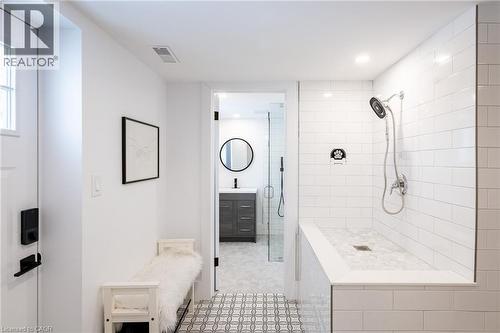 62 Lang Crescent, Kitchener, ON - Indoor Photo Showing Bathroom