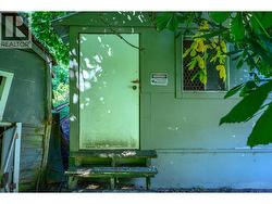 Chicken Coop - 