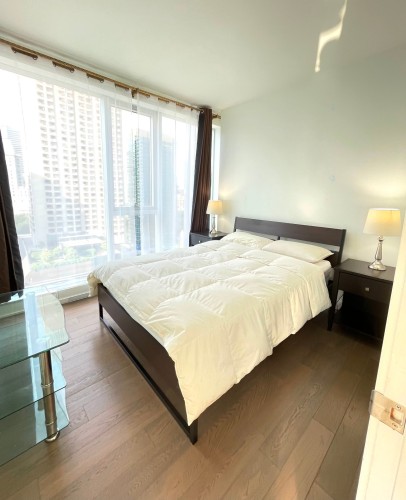 Chambre à coucher principale - 1301-1155 Rue De La Montagne, Montréal (Ville-Marie), QC - Indoor Photo Showing Bedroom