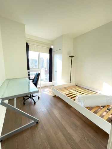 Chambre à coucher - 1301-1155 Rue De La Montagne, Montréal (Ville-Marie), QC - Indoor Photo Showing Other Room