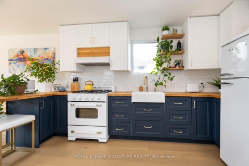 E65-7 Brimley Road S, Toronto, ON - Indoor Photo Showing Kitchen