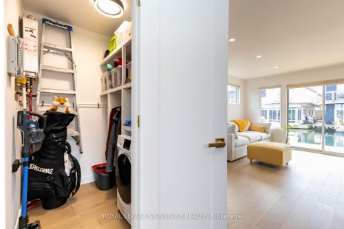 E65-7 Brimley Road S, Toronto, ON - Indoor