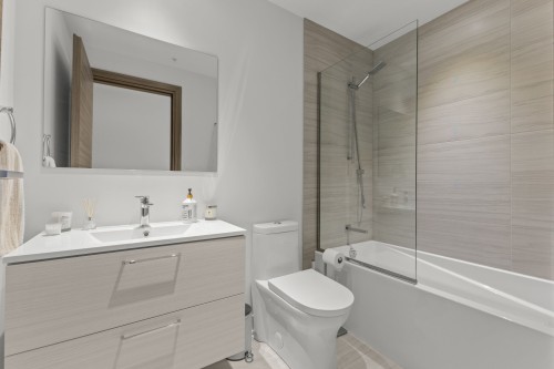 Bathroom - 420B-1400 Rue Ottawa, Montréal (Le Sud-Ouest), QC - Indoor Photo Showing Bathroom